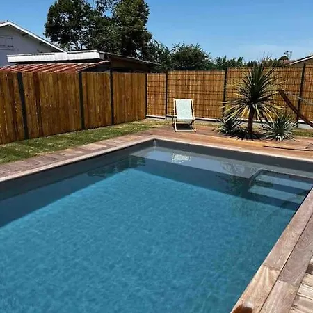 Maison Familiale Et Spacieuse Avec Piscine *