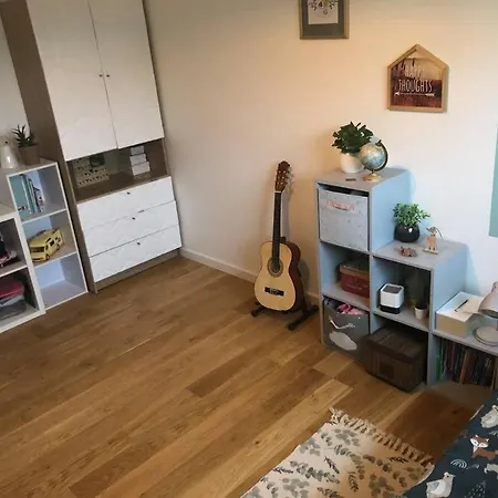 Maison Familiale Et Spacieuse Avec Piscine Ferienhaus *