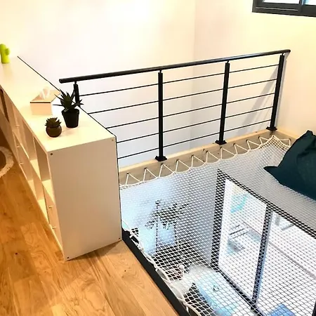 Maison Familiale Et Spacieuse Avec Piscine *