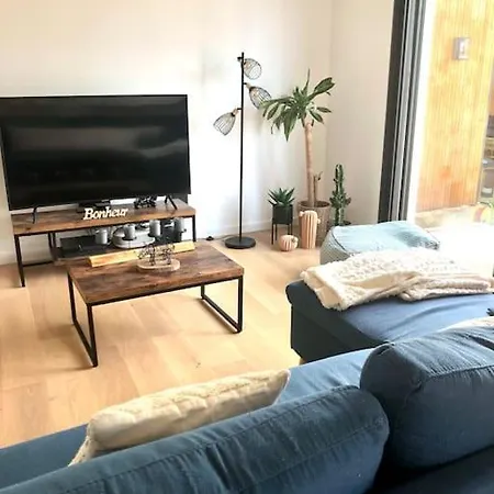 Nyaraló Maison Familiale Et Spacieuse Avec Piscine *